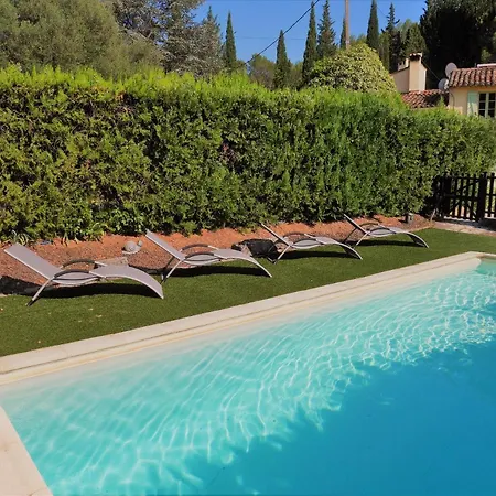 Bed & Breakfast Des Oliviers Salernes