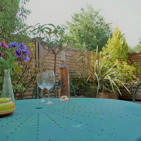 Des Oliviers Bed & Breakfast